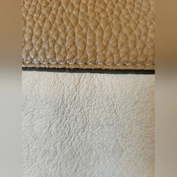 Furla Leather Expandable Crossbody Bag! - Picture 3 of 16